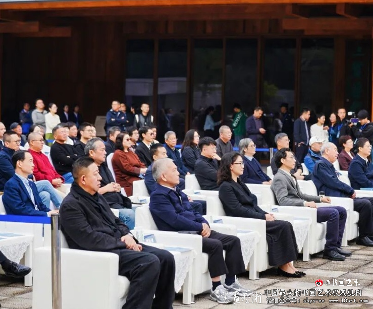 “梅花之韵丨2025·花鸟画作品展” 在浙江诸暨开幕 梅花之韵 花鸟画作品展 第2张 “梅花之韵丨2025·花鸟画作品展” 在浙江诸暨开幕 梅花之韵 花鸟画作品展 第2张